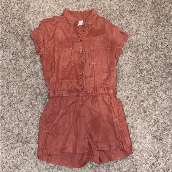 Lou & Grey Other - Mauvey burnt orange button up loft romper